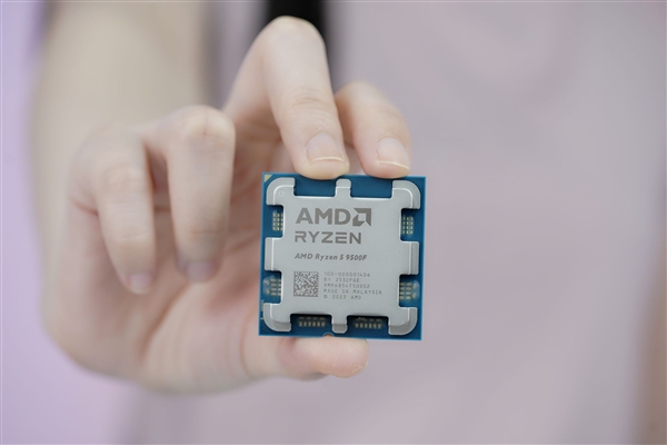新一代的千元神U！AMD锐龙5 9500F处理器图赏
