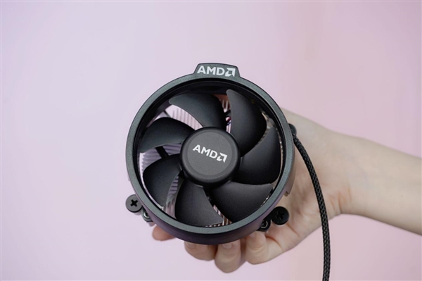 新一代的千元神U！AMD锐龙5 9500F处理器图赏