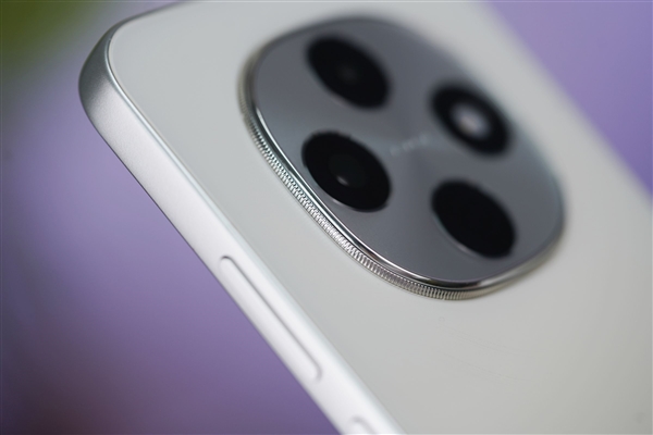 开启手机6年耐用新时代！OPPO A6 Pro图赏-图11