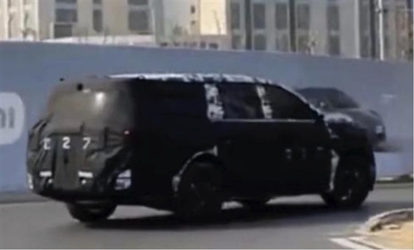 小米第四款新车曝光：全新增程SUV！2026年见-图2