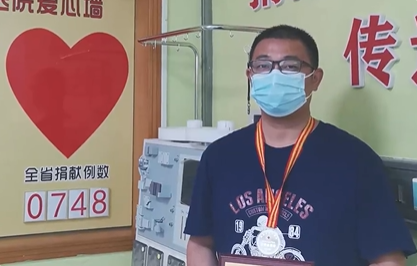 餐厅停供早餐一周却获无数点赞：厨师配型成功 去救白血病病人了-图1