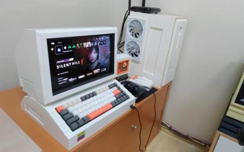 玩家用乐高积木拼出电脑机箱与屏幕：打造独特复古风PC(图3)
