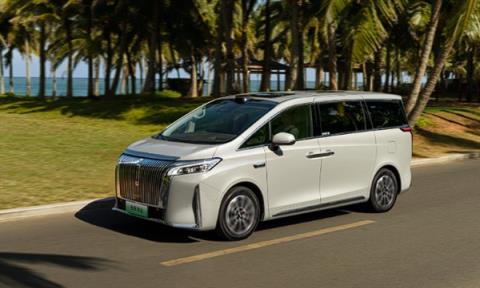 28.98万元 魏牌高山7开启预售：号称30万内唯一四驱MPV(图10)