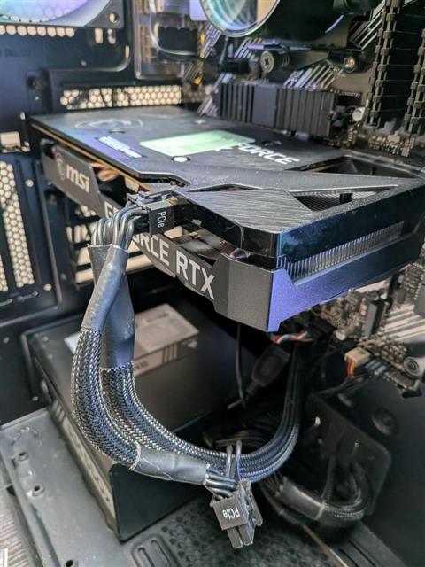 捡大漏！不到百元买下RTX306012GB：还能正常用(图2)