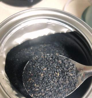 芝麻黑豆豆浆怎么做？有哪些健康益处？