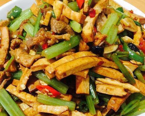 蒸五花肉豆腐干怎么做？步骤和技巧有哪些？