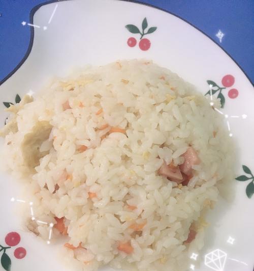 鱼丸蛋炒饭的做法是什么？如何在家轻松制作？