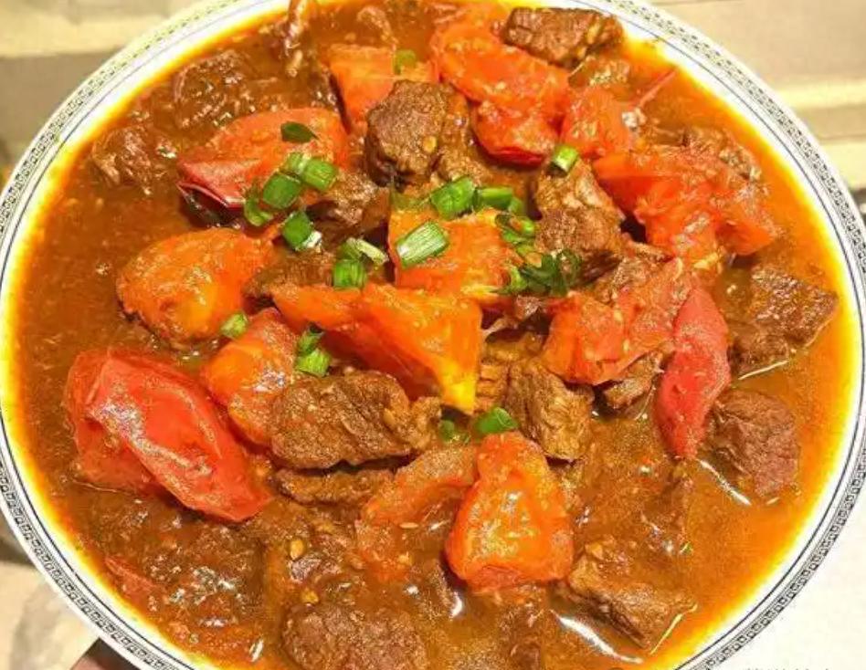 西红柿炖牛肉的做法（炖牛肉西红柿做法大全）
