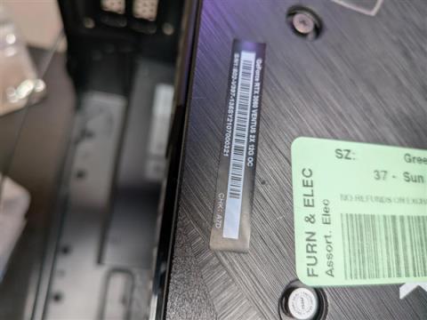 捡大漏！不到百元买下RTX306012GB：还能正常用(图4)