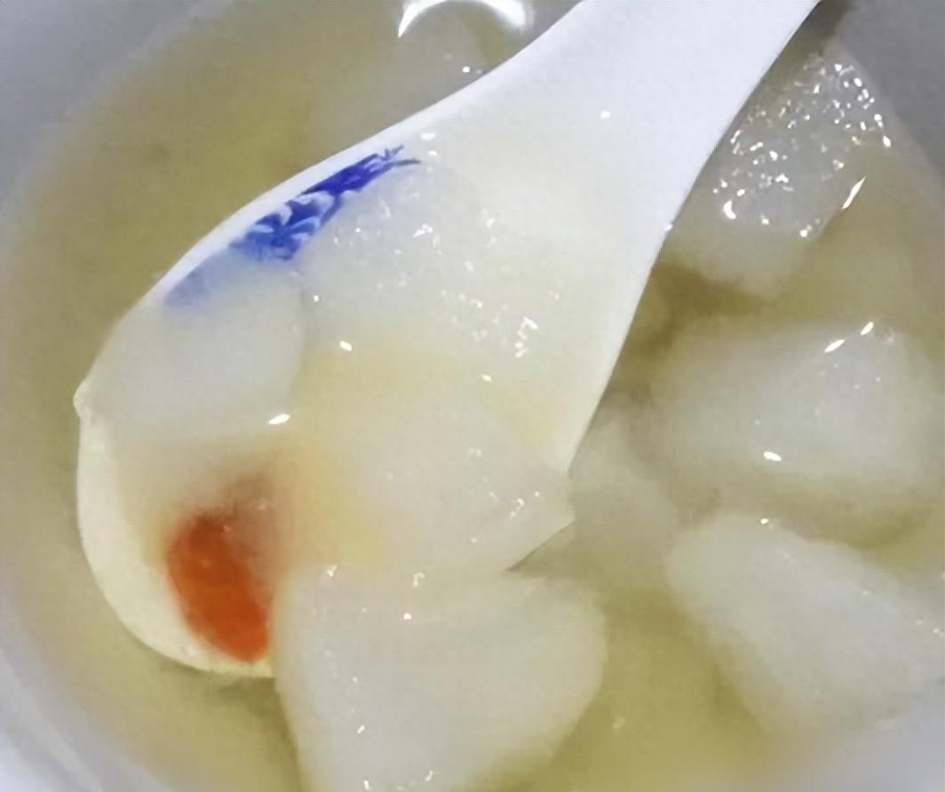 冰糖雪梨的做法（冰糖做法雪梨怎么做）