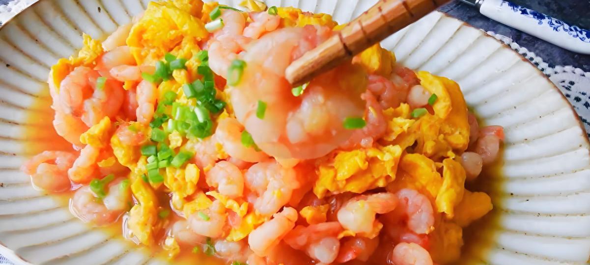 虾仁炒什么好吃：炒虾仁