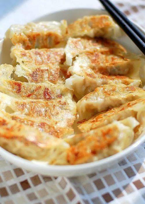 煎饺的做法（咋做煎饺）