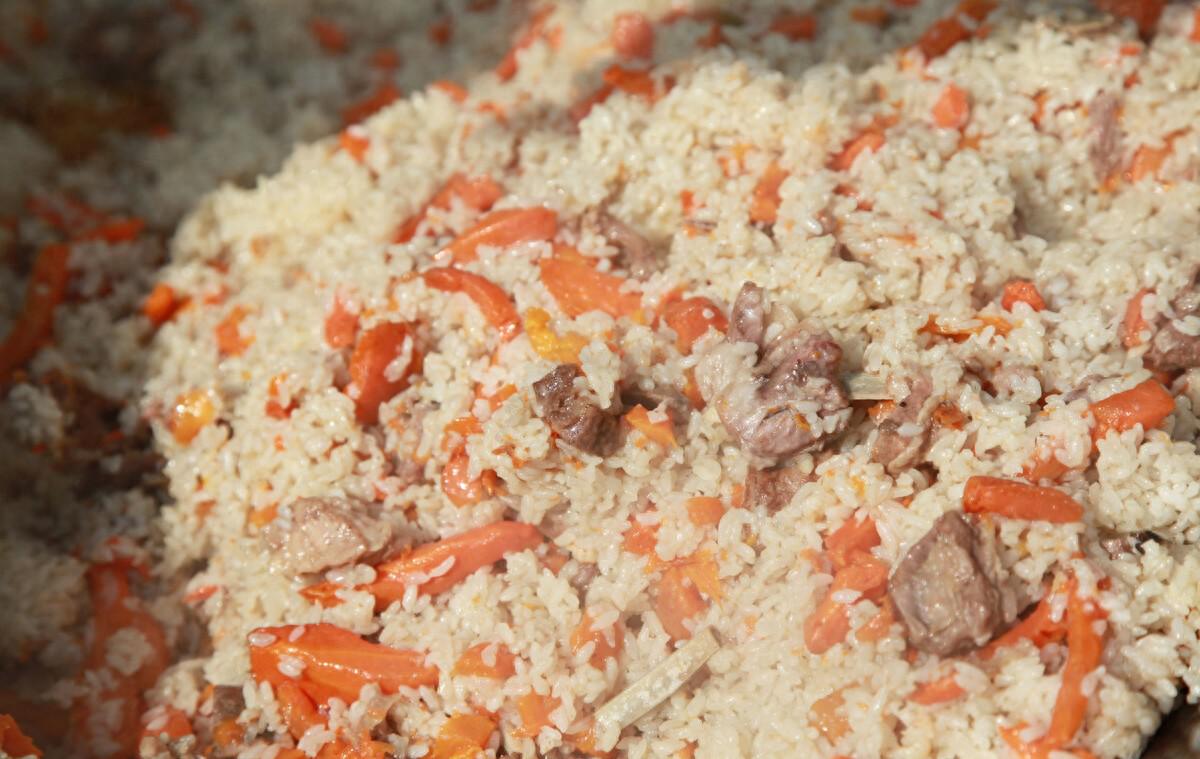 手抓饭的正宗做法：新疆手抓饭做法