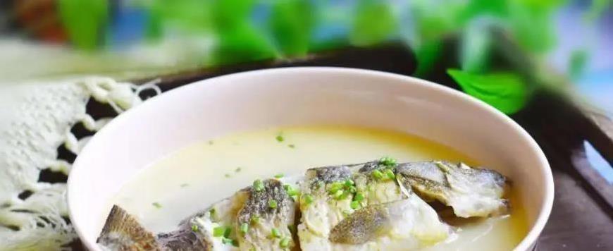 鲫鱼2块钱一条，炖汤孩子抢着喝，补钙比牛奶还管用