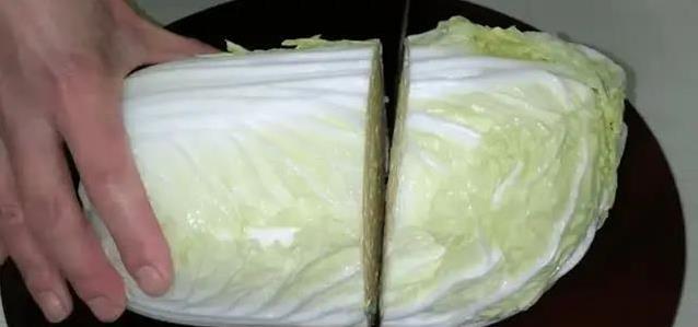 10分钟搞定醋溜白菜，酸辣爽口秒杀饭店，你家也能吃到爆