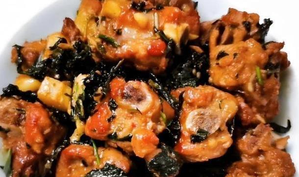 50岁骨头怕酥？这4道家常菜补钙，比钙片强还省钱！