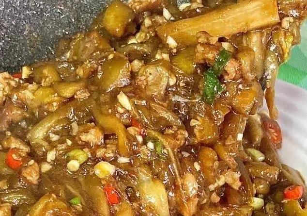 400公里回娘家只为一盘菜，妈妈教我独门秘诀，茄子从此不油腻