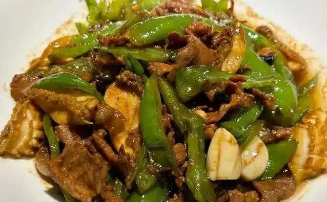 鲜椒鲍鱼香翻天，糖小排甜到心，虾球酸甜谁不馋？