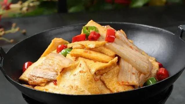 家常千页豆腐这样做，Q弹入味秒杀饭店，成本仅20元！