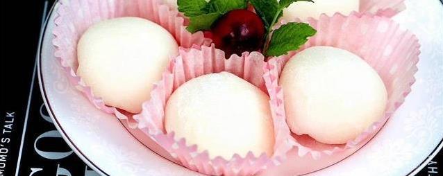 孩子吵着吃冰激凌愁坏家长？自制芒果雪媚娘，10分钟学会超健康