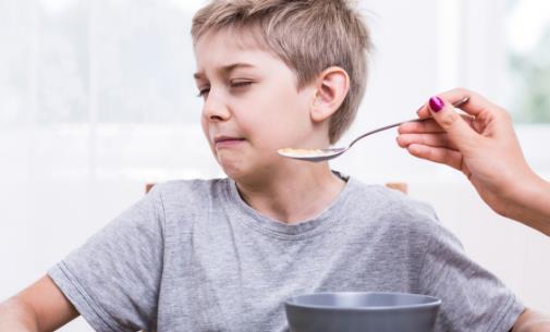 宝妈们还在为孩子挑食而发愁吗？教你对付宝宝挑食的绝招！