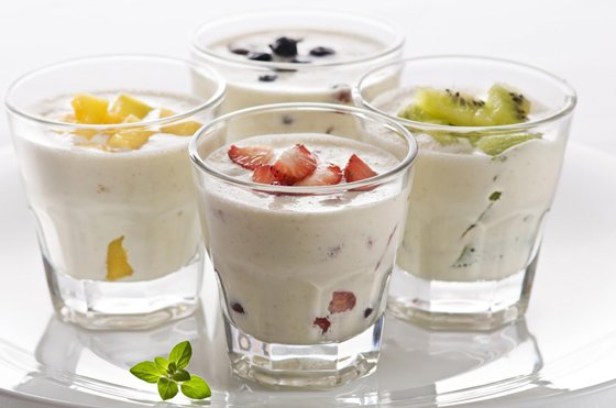 酸奶为什么是酸的？酸牛奶怎么做的？酸奶的营养价值及功效与作用