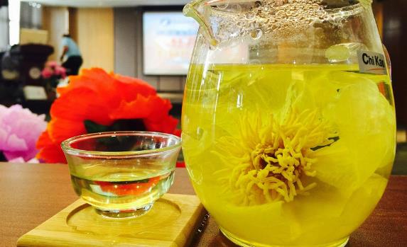 牡丹花茶的功效与作用有哪些，喝牡丹花茶有哪些禁忌？