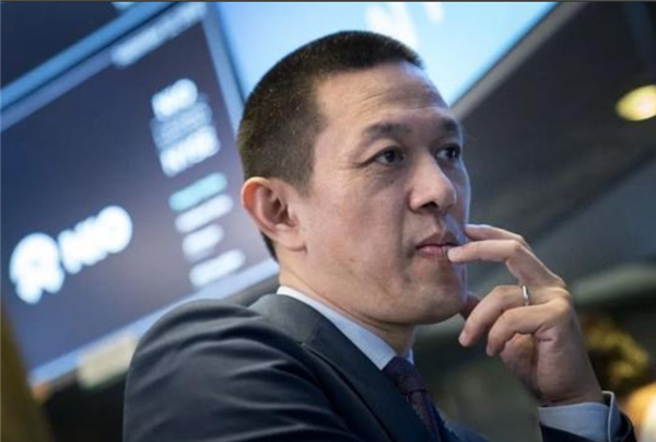 星巴克员工曝卖不出月饼垫钱自购 官方回应