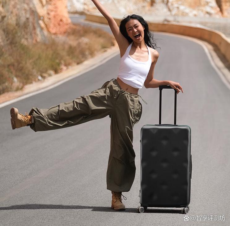 拉杆箱选不莱玫还是小米好？深入对比分析？一看便知！