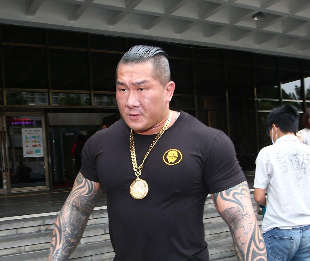 涉“馆长”枪击案?邵柏杰被判无罪