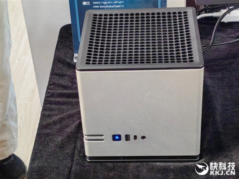 最好的端侧AI 没有之一！聊聊AMD锐龙AIMax+ 395迷你AI工作站(图13)