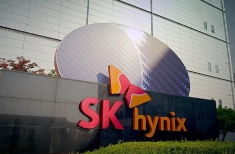 SK海力士率先突围！全球首款HBM4开发完成并准备量产