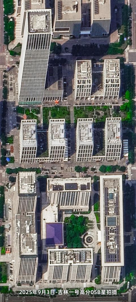 卫星俯瞰北京：现代化国际大都市的多元画卷(图6)