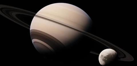 土卫八：太阳系最独特的天然卫星 四大未解之谜(图5)