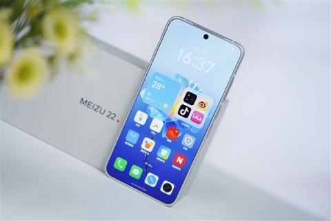 行业唯一四等边白面板！魅族22图赏(图6)