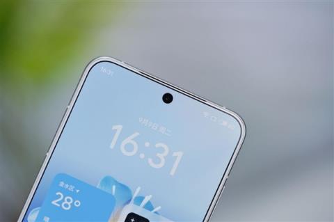 行业唯一四等边白面板！魅族22图赏(图13)