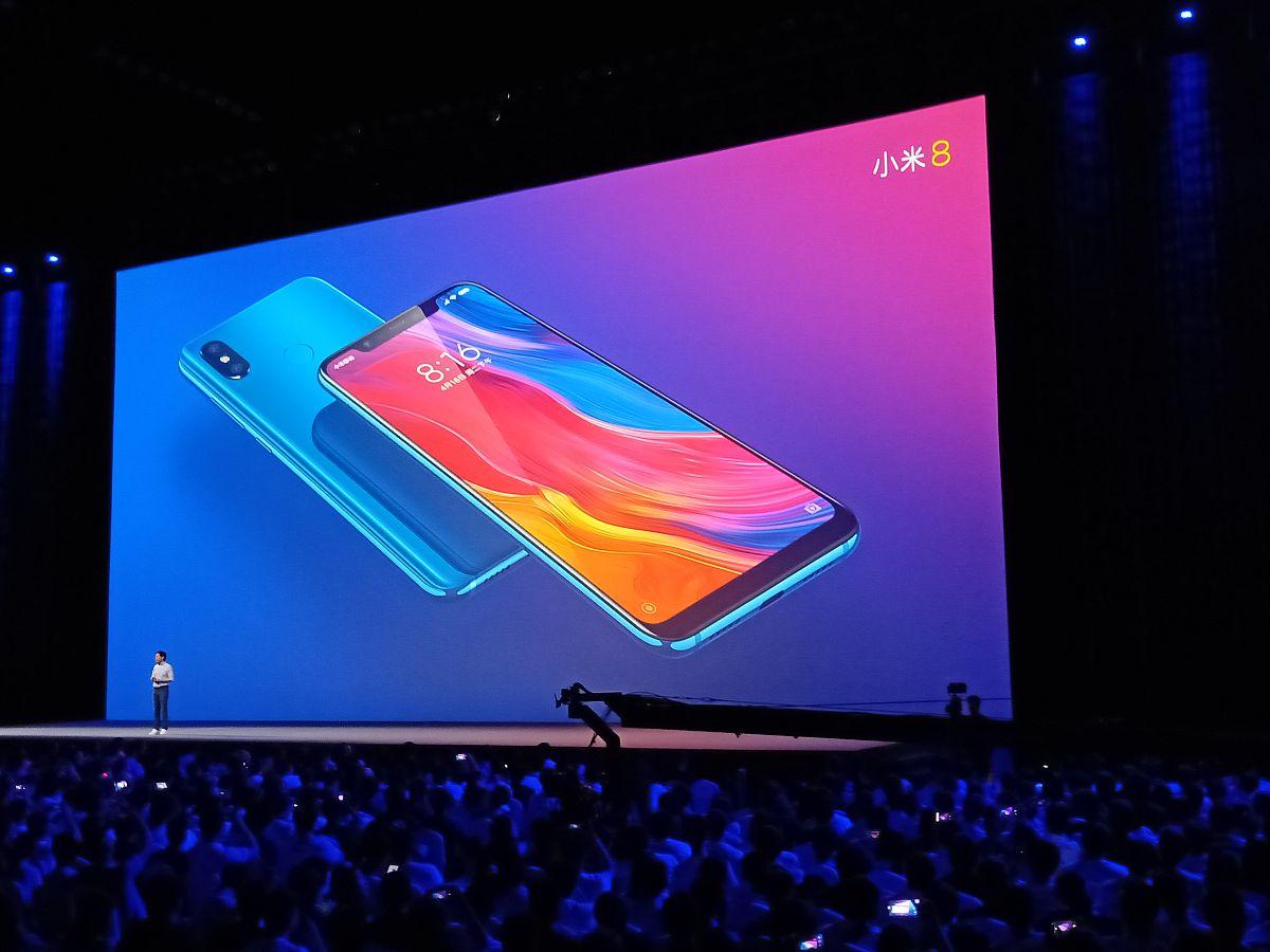 跳代命名!小米16官宣更名小米17 本月直接对标iPhone