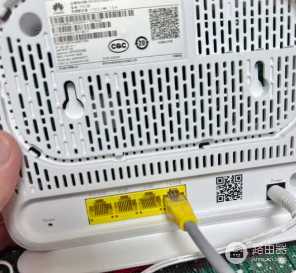 设置wifi7双频路由器(华为坤灵FG736)(配置华为路由器上网实现wifi7提速)