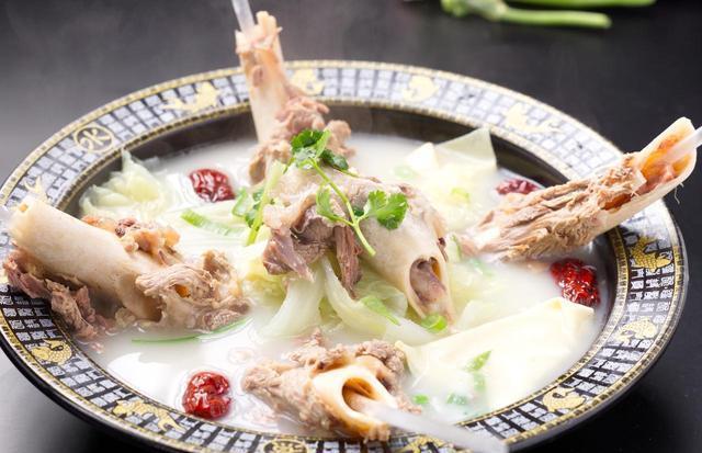 羊肉去腥黄金法则：厨房这三样比料酒更管用