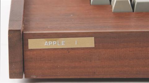 仅存世9台！稀有木盒版Apple-1拍卖：估价超210万元(图4)