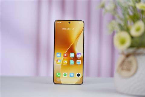 每台都独一无二！真我15Pro图赏(图2)