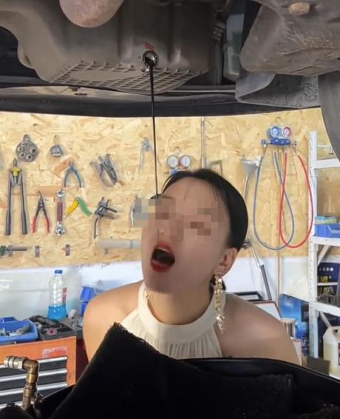 女子品尝机油“诊断”车辆故障 网友痛批哗众取宠(图3)