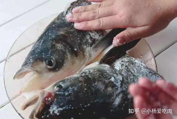 剁椒鱼头家常做法简单又好吃，鱼肉更鲜嫩美味，无腥味(图3)