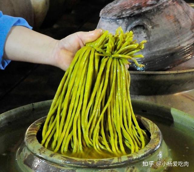 腌酸豆角的制作方法怎么做好吃？教你正确做法，豆角酸香脆爽(图3)