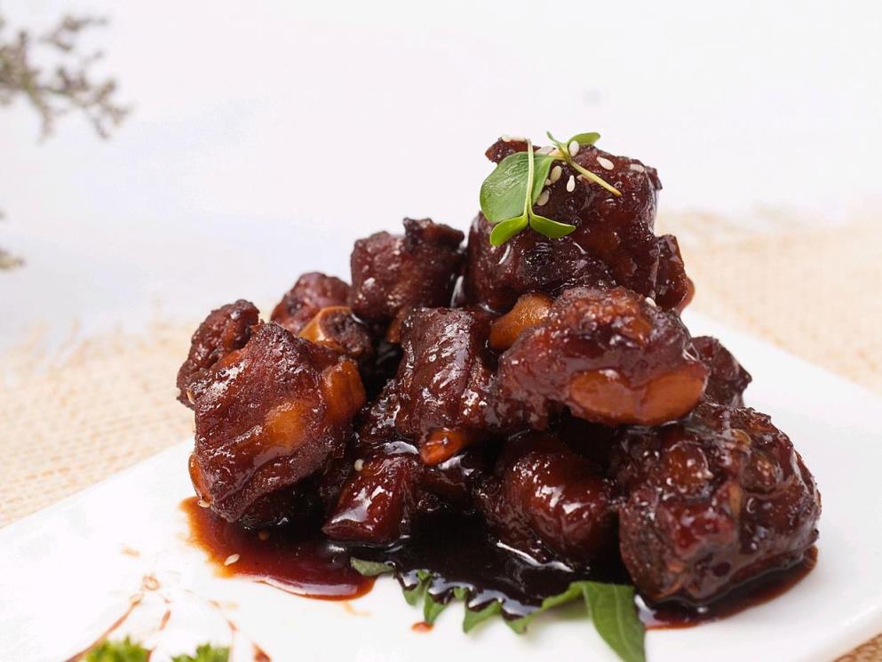 别再瞎炖红烧排骨！摸清这几个窍门，肉烂脱骨不柴，新手也能上手(图6)