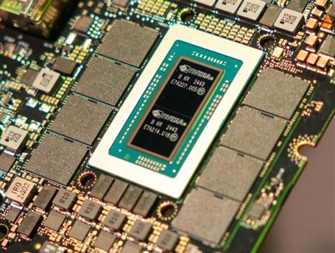 不只靠Intel！黄仁勋：决不放弃ArmCPU(图2)