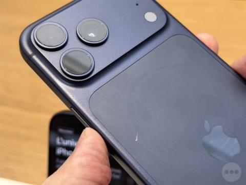 iPhone17系列或成近年最娇气苹果手机：用了几个小时就满身划痕 蓝色黑色尤甚(图1)