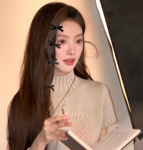 曝知名女星给全体员工换iPhone17Pro 网友实名羡慕(图1)