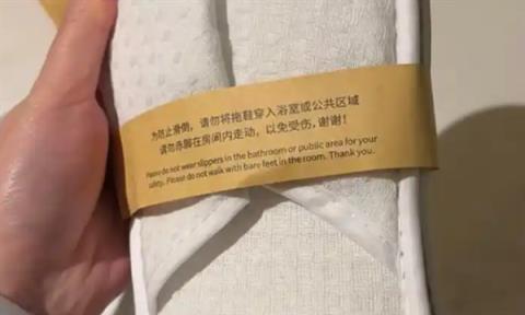 被曝拖鞋回收后重复使用 万豪酒店回应：出于环保考量(图2)