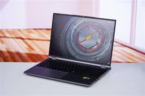 升级长江存储PC450固态硬盘 机械革命耀世16Ultra图赏(图5)